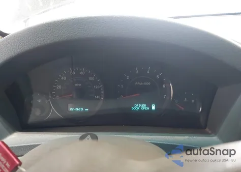 2005 Jeep Grand Cherokee Laredo z USA, uszkodzony, nr VIN 1J4GR48KX5C721993